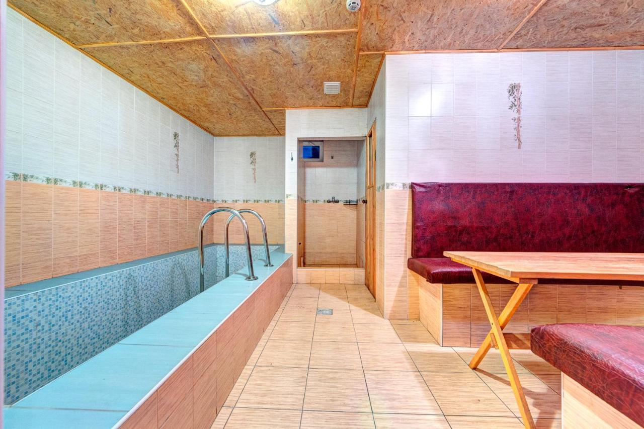 Hotel Zvezda Киев Екстериор снимка
