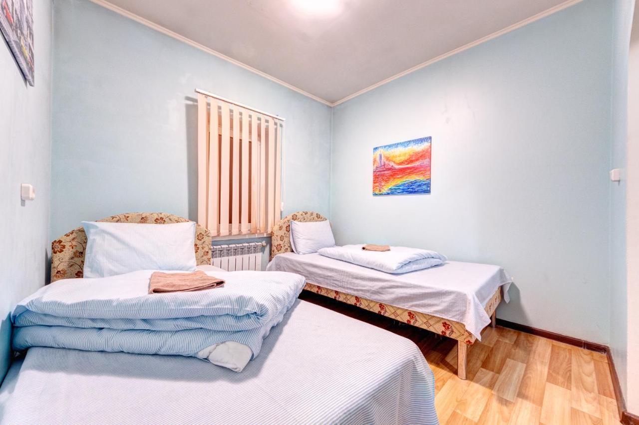 Hotel Zvezda Киев Екстериор снимка