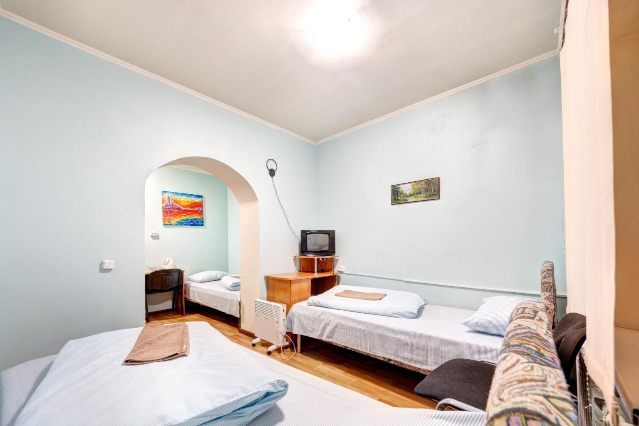 Hotel Zvezda Киев Екстериор снимка