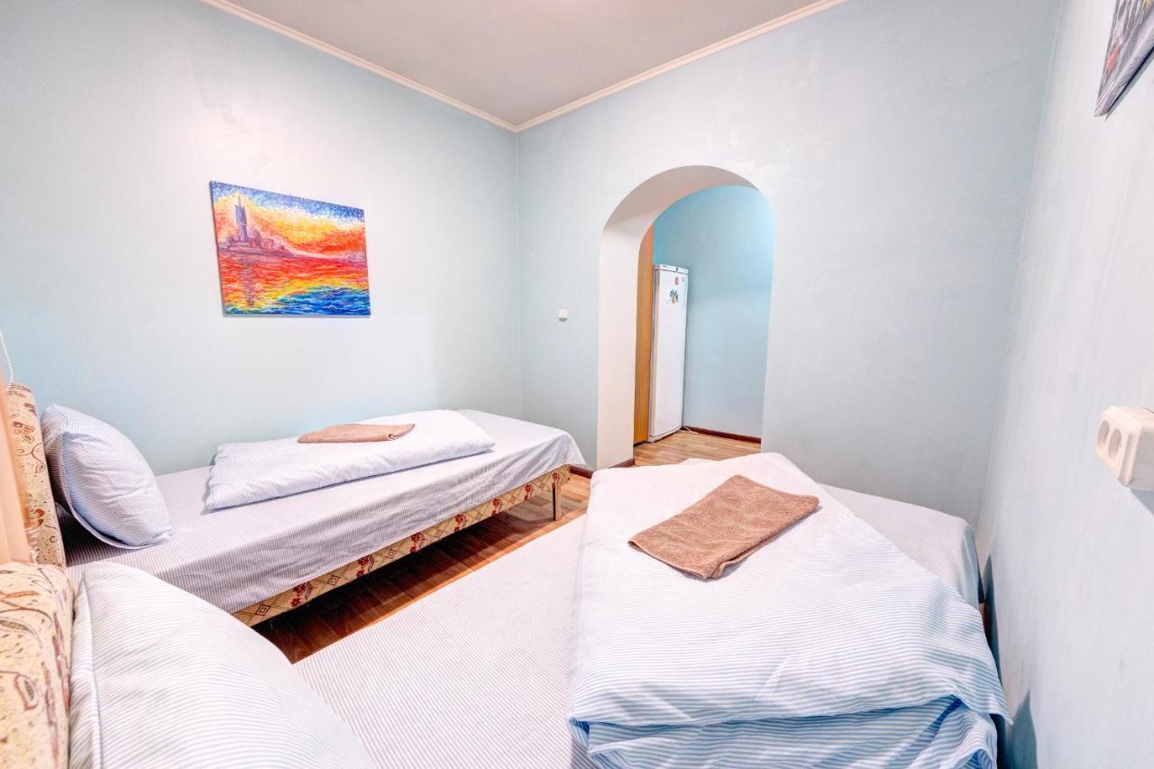 Hotel Zvezda Киев Екстериор снимка