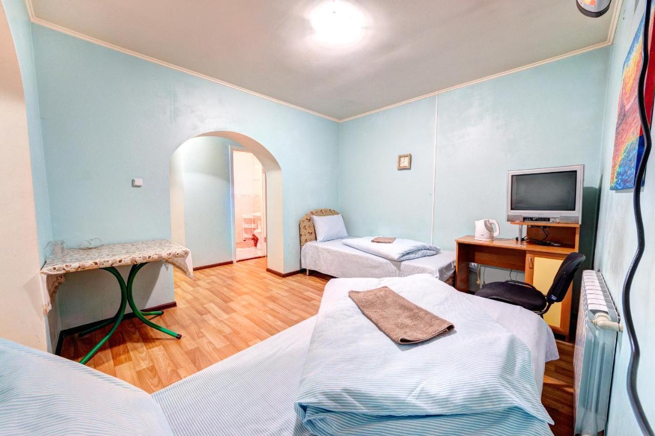 Hotel Zvezda Киев Екстериор снимка