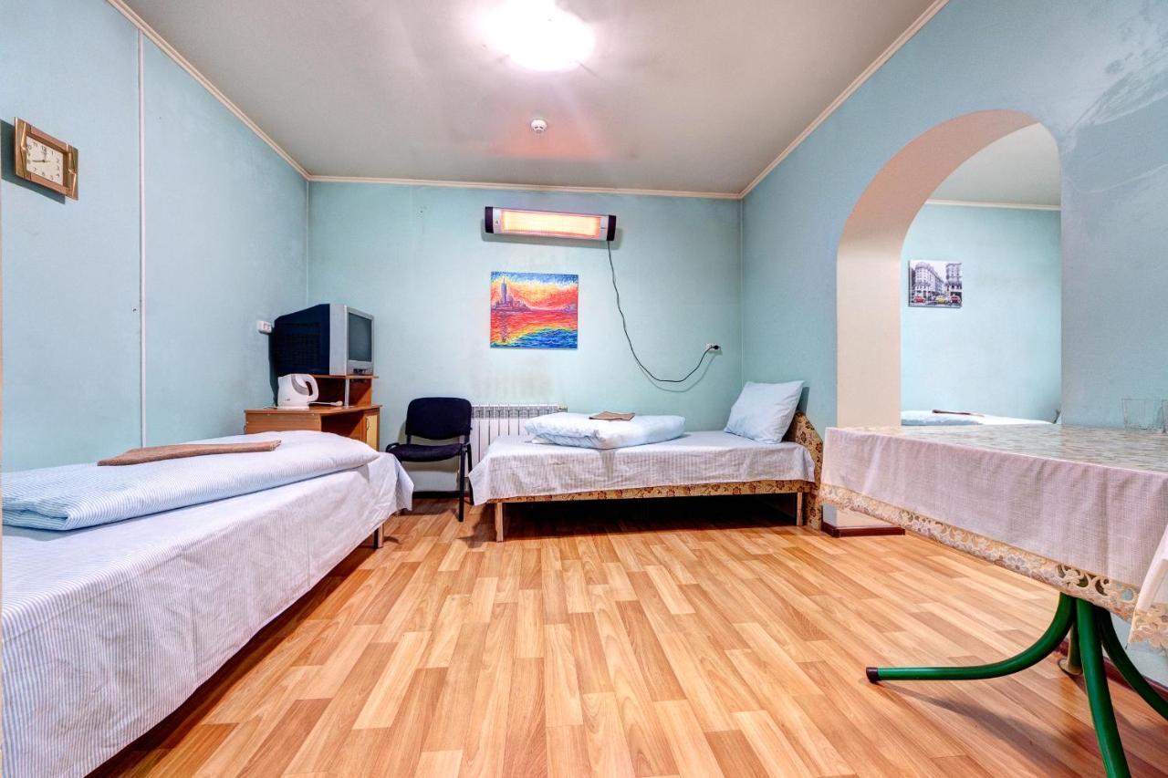Hotel Zvezda Киев Екстериор снимка