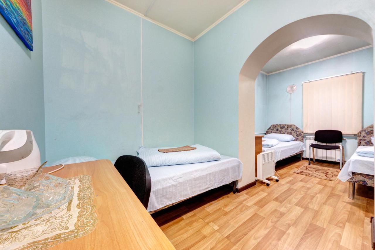 Hotel Zvezda Киев Екстериор снимка