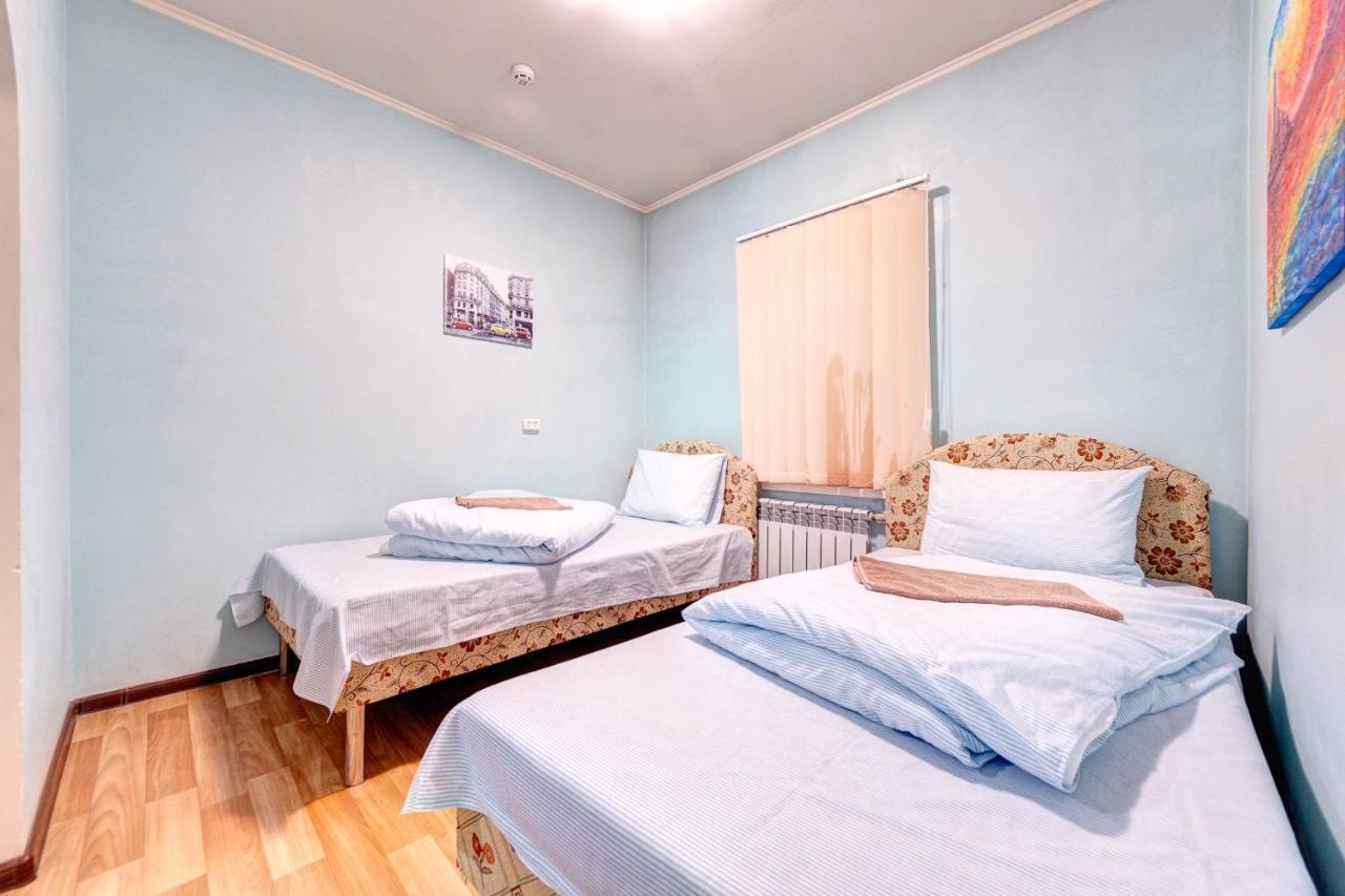 Hotel Zvezda Киев Екстериор снимка