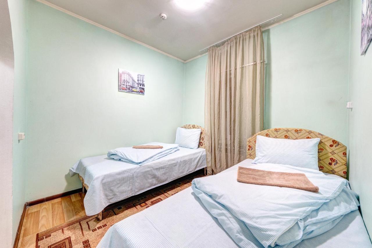Hotel Zvezda Киев Екстериор снимка